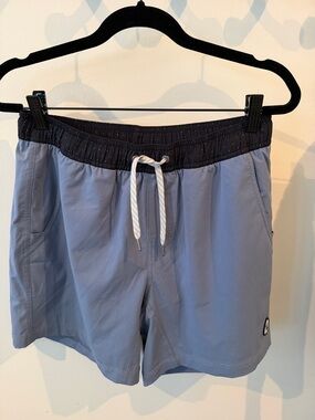 Vuori lined shorts